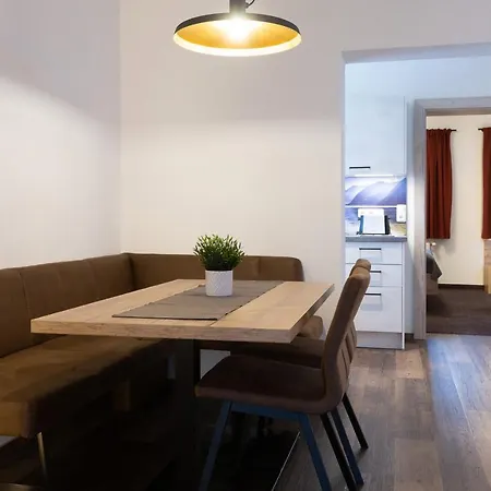 Tyrol Apart Otel 4*