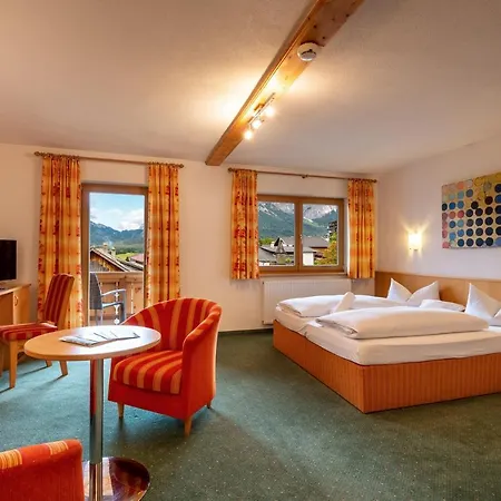 Tyrol Apart Otel 4*