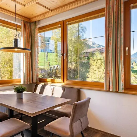 Tyrol Apart Otel Lermoos