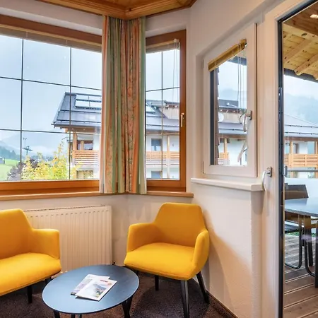 Apart-hotel Tyrol 4*