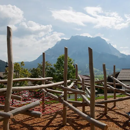 Tyrol 4*