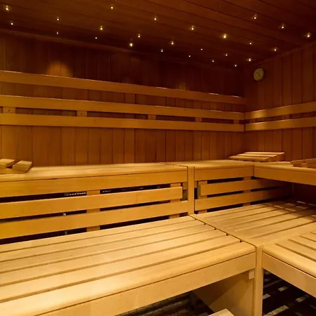 Ξενοδοχείο με διαμερίσματα Tyrol