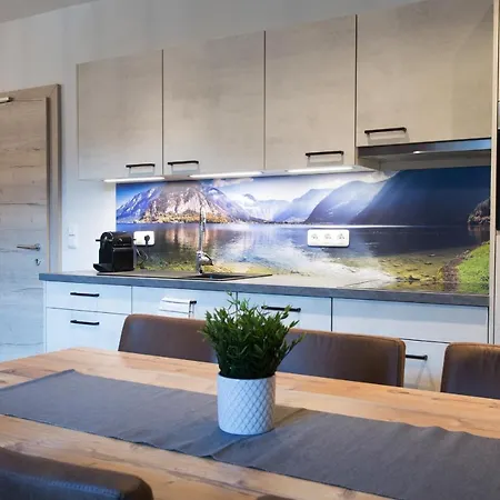 Ξενοδοχείο με διαμερίσματα Tyrol Lermoos