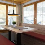 Tyrol 4*