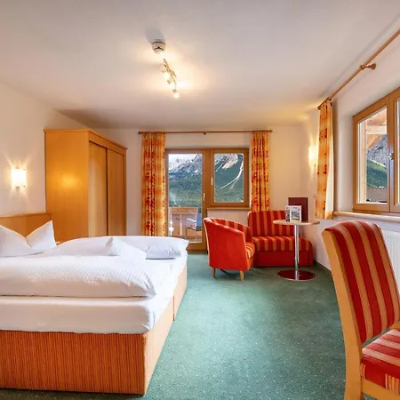 Tyrol Lägenhetshotell